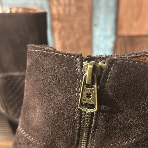 Lucky brand 8 leatherr zip ankle boots - Picture 14 of 14